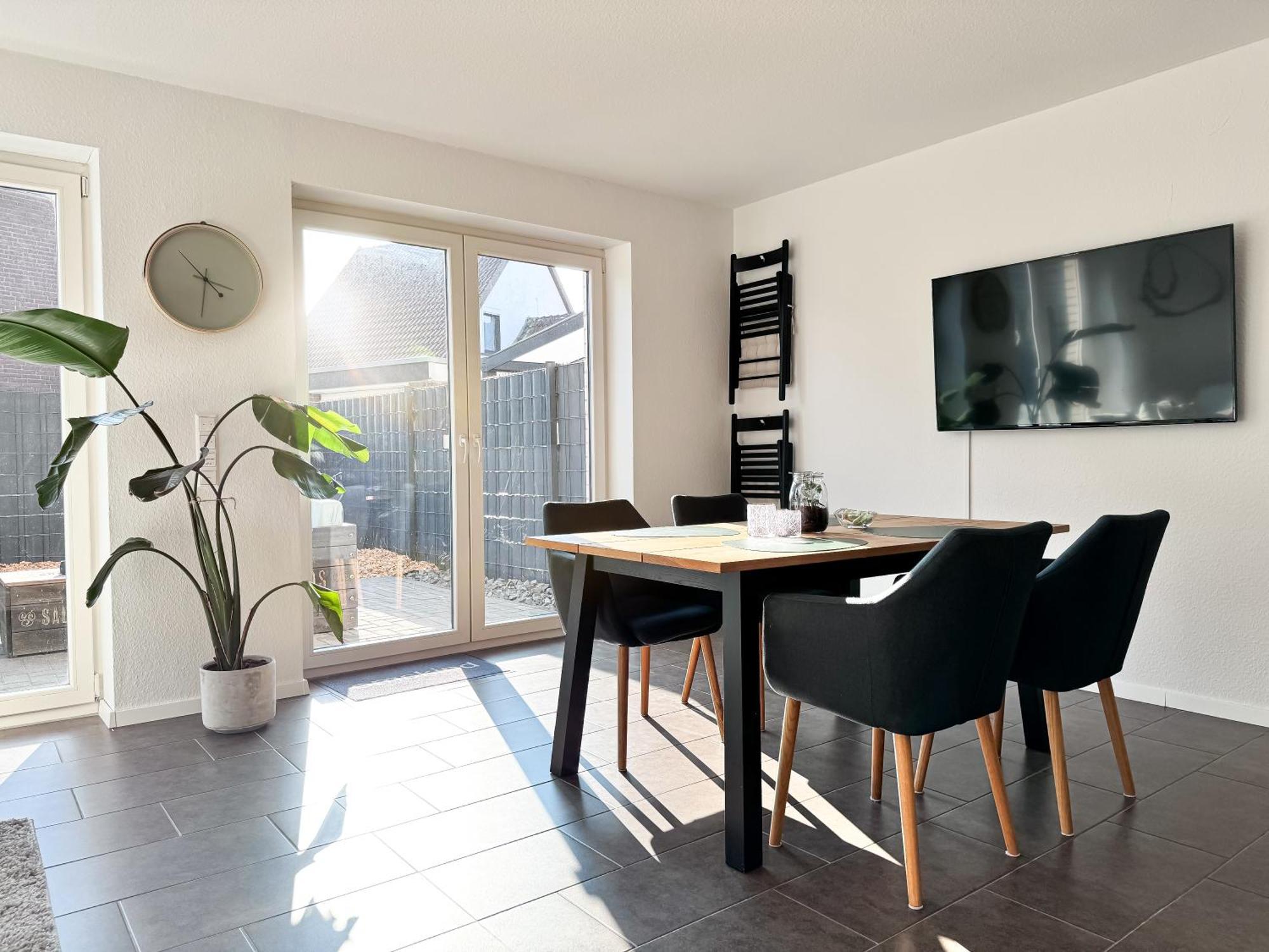 Villa Zentral. Stylisch. Toni House Mit Viel Platz! Lingen Esterno foto